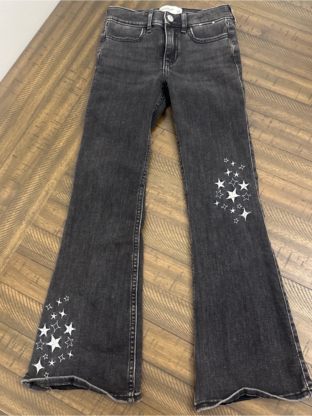 abercrombie kids Black Star-Embellished Flare Jeans